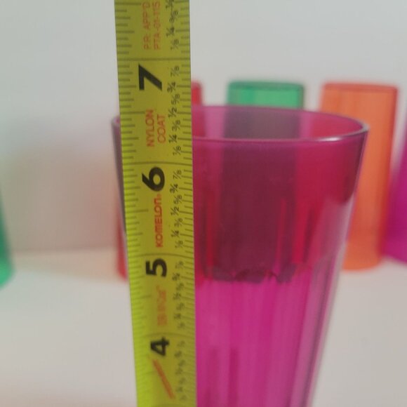 Set Of 6 Colorful Arrow Translucent Plastic Drinking Glasses - Picture 7 of 8